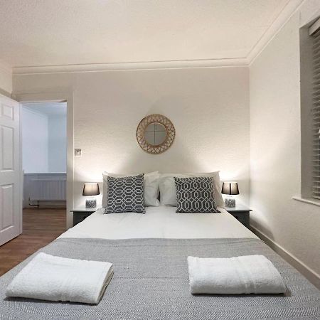 Charming 3-Bedroom Family Home Londra Dış mekan fotoğraf