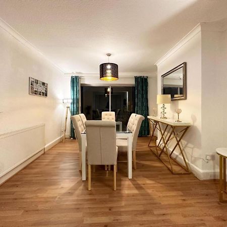 Charming 3-Bedroom Family Home Londra Dış mekan fotoğraf
