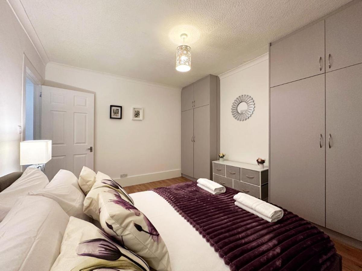Charming 3-Bedroom Family Home Londra Dış mekan fotoğraf